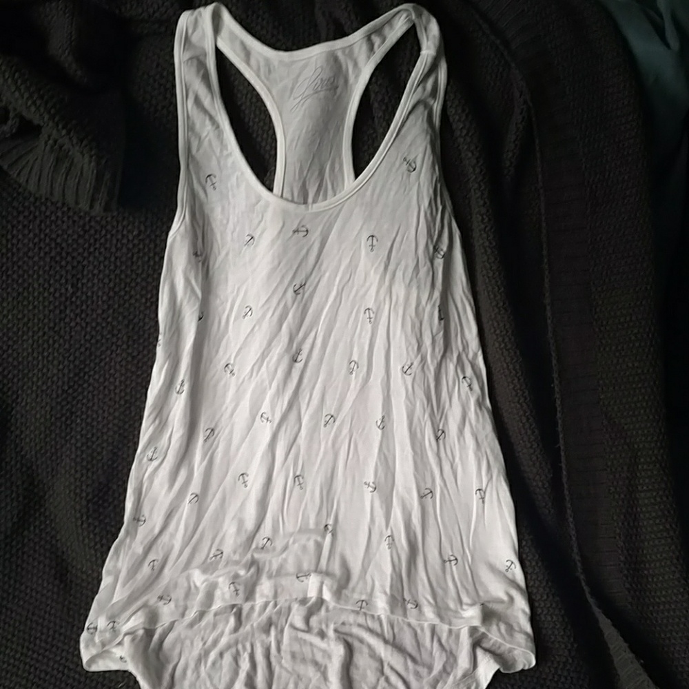 Dainty Anchor Tank